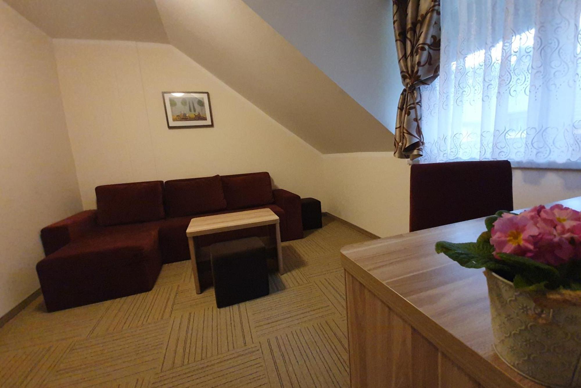 Pensjonat Lesniczowka Słubice Zimmer foto